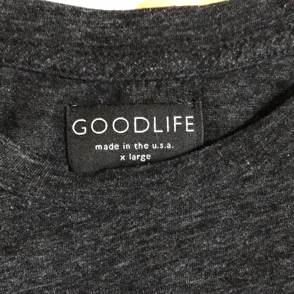 Goodlife grey tee Size XL excellent condition marked grey black and more grey - Picture 2 of 9